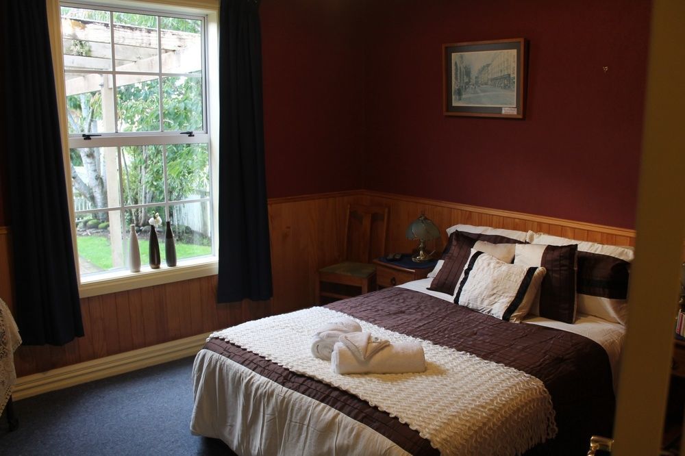 Stony River Hotel Okato Bagian luar foto